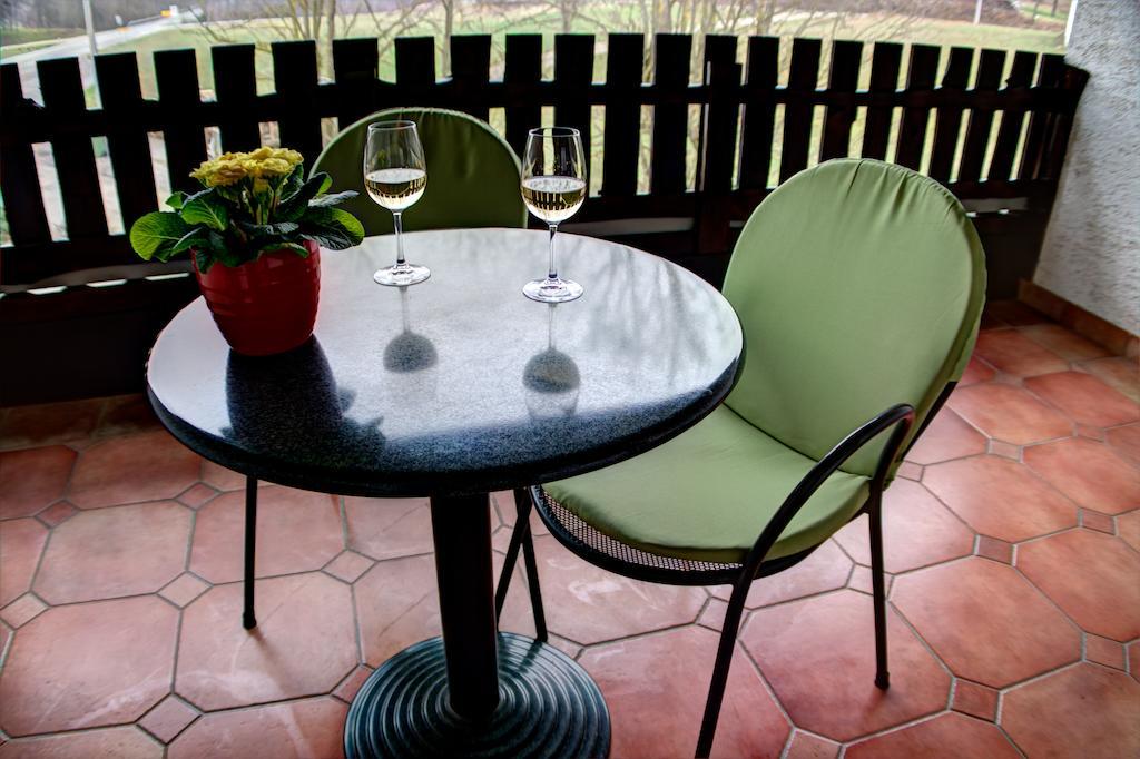 Restaurant Rooms Pino Slunj Quarto foto